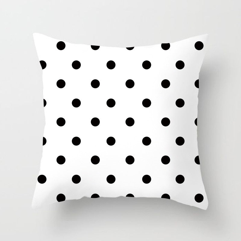 Geometric Cushion Cover Black And White Polyester Throw